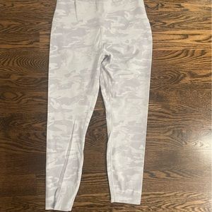 Lululemon leggings light purple camo size 12